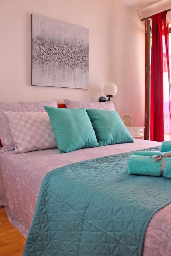 Apartments Gabriela Дрвеник Экстерьер фото